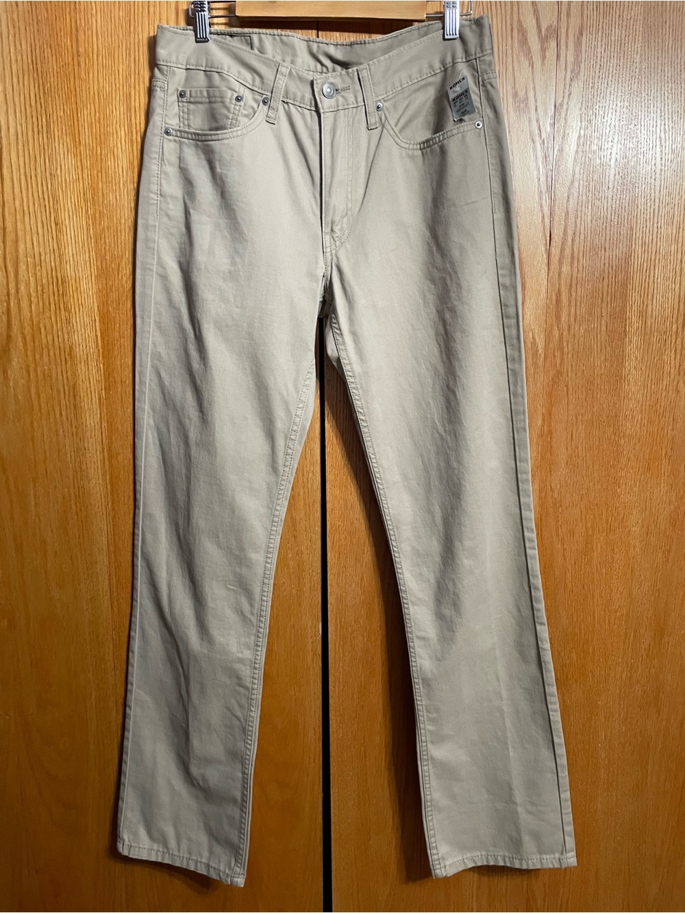 Levi's 514 Straight-Leg Jeans in Light Khaki 32W 34L